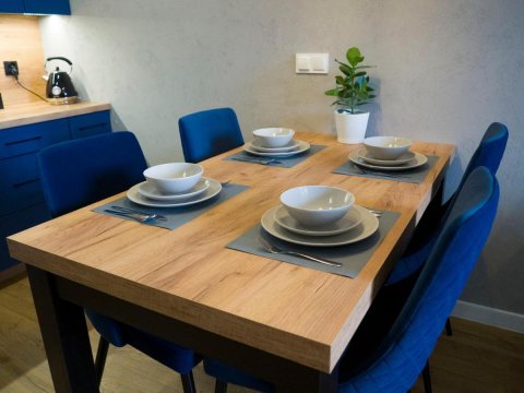 Serce Kotliny Kłodzkiej - Apartament 54m2 - 3 pokoje, balkon, ogródek