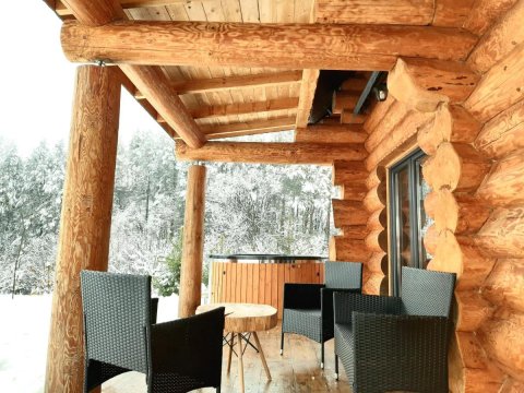 Na Wzgórzu Domki z Bali -Jacuzzi, Balia, Spa