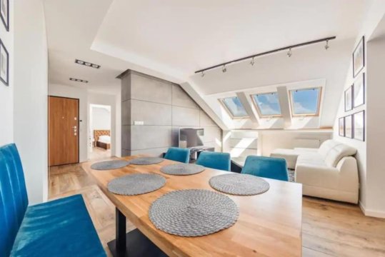 Golden Apartments Gdansk - Cozy and Bright - Great Location&Swietej Barbary