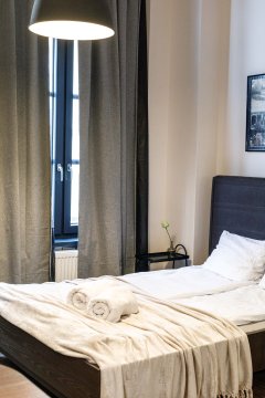 Golden Apartments Wroclaw- Cozy Studio - City Center&K24