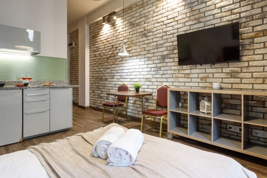 Golden Apartments Wroclaw- Cozy Studio - City Center&K24