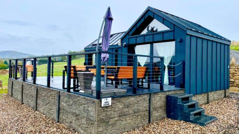 Moon Hill's Lord - Sylwester