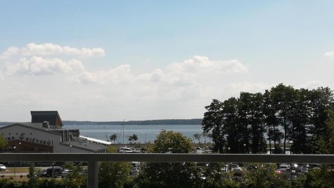 Apartament z widokiem na jezioro Niegocin - Sylwester