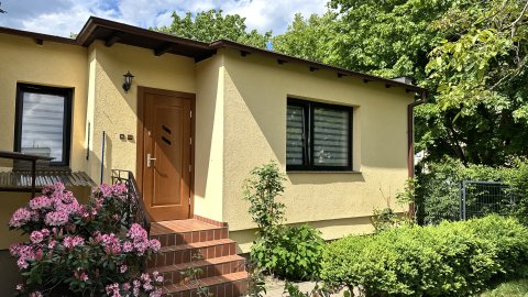 Apartament blisko morza z ogrodem, darmowy parking - Sylwester