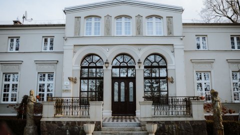 Dwór Lisewo