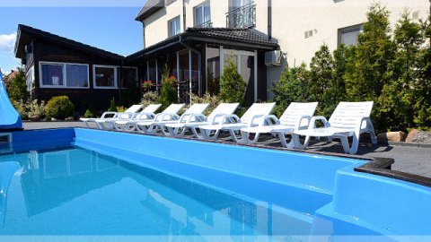Ośrodek wypoczynkowy Villa Dolce Vita | Komfortowe pokoje | Basen