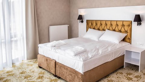 Amber Park HOTEL SPA z basenem Niechorze