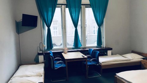 Hostel Poznań. Pokoje 1, 2, 3 i 4 - osobowe w centrum miasta