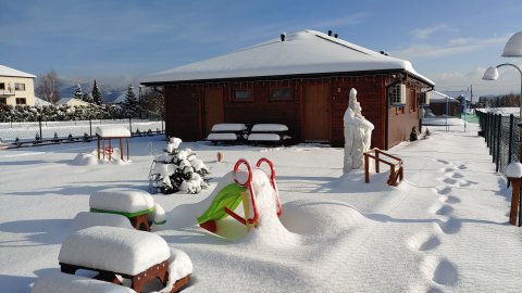 Plażowy apartament z widokiem na góry idealny do wypoczynku w spokojnej okolicy - Sylwester