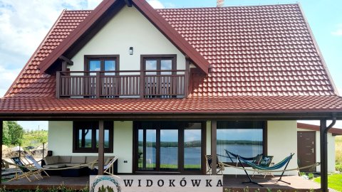 Widokówka Leleszki - Przestronny dom nad jeziorem na Mazurach