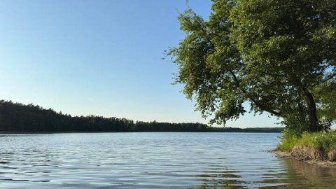 Zapraszamy na Mazury! Oferujemy do wynajęcia nowy dom nad jeziorem Marksoby w 