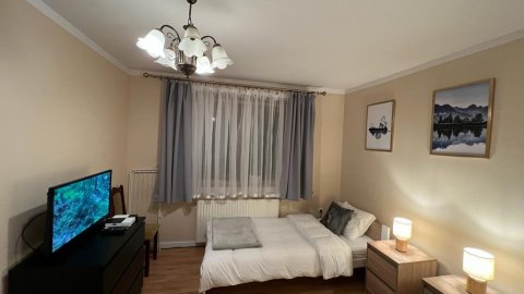 Pokoje do wynajęcia/ Pokoje służbowe/ Noclegi - Sylwester