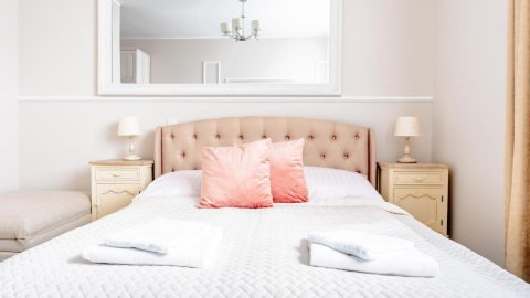 Filip Pokoje - Komfortowe Noclegi ze Śniadaniem, Sauną i Rowerami