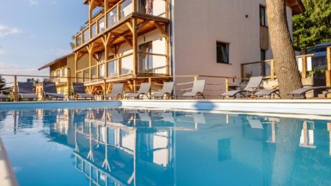 Apartamenty Larice - balia lub sauna sesja gratis ten weekend, morsowanie w basenie - Sylwester