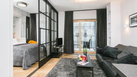 Golden Apartments - Mennica Residence, 1-Bedroom in City Center # 140 - Sylwester