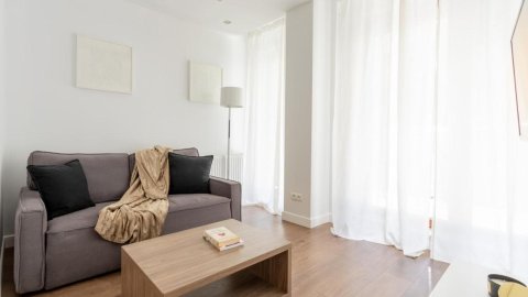 Golden Apartments – Browary Warszawskie | Elegant & Cozy Wronia 45A - Sylwester