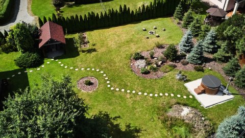 Dom/willa na wyłączność (Jacuzzi, bilard, rzeka, góry, jezioro)). . 
