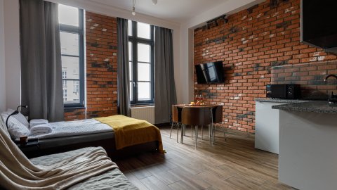 Golden Apartments Wroclaw- Cozy Studio - City Center&K28 - Sylwester