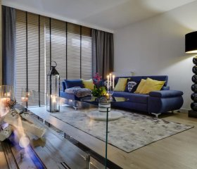 Apartament Seven Heaven, duże łóżko, kominek w salonie, parking w cenie