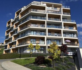 Apartment with Beautiful Views