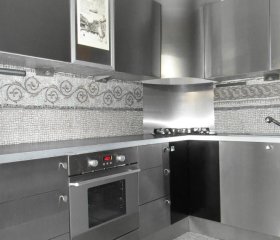 Comfy & Cosy Apartment