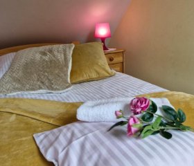 Chata pod Mogielicą komfortowe pokoje z widokiem na Mogielicę 1000m od tras wokół góry Mogielica