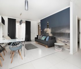 Nadmorski Dwór Lighthouse