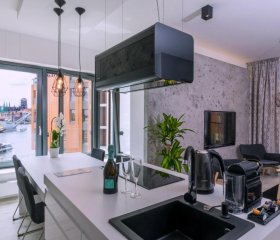 Stara Stocznia Apartment