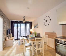Apartament Oliwka z Prywatnym Miejscem Postojowym