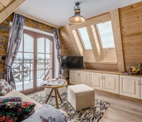 Hej Giewont , Apartament ze Skosami