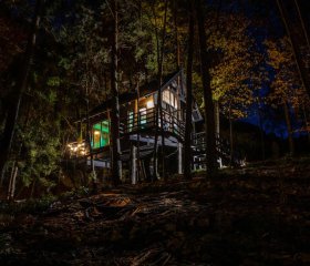 Na Skraju Lasu Domek na Drzewie & Glamping