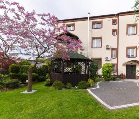 Astra Apartments