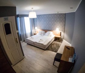 Restauracja Pod Kogutem