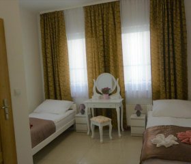 Hostel Wólka Kosowska z prywatnymi łazienkami