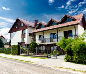 Pokoje i Apartamenty Alex - rodzinny wypoczynek w spokojnej części Ostrowa
