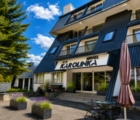 Hotel Karolinka | blisko stoków i szlaków
