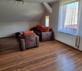 Prywatny pokój z kuchnią i łazienką