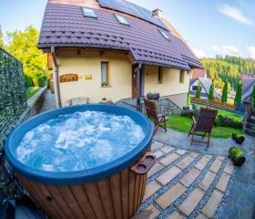 Bylinkowa Chata Jacuzzi & Sauna