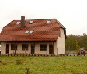 Dom w Skowronkach