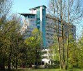 Apartament Parkowy Etna | świetna lokalizacja, blisko morza i dworca PKP i PKS