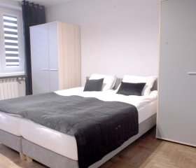 Dr Mandryk HOUSE | apartament do 6 osób | patio w ogrodzie