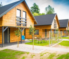 Babie Lato - Okuninka - jezioro Białe - domki, mieszkania, pokoje przy plaży