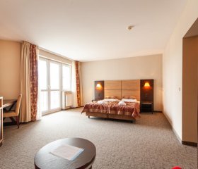 Apartament hotelowy Delux w Kołobrzegu Basen dla 2 osób w cenie