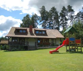 Dom Ostoja Spychowo. Przestrzeń, piękno, natura z dostępem do jeziora