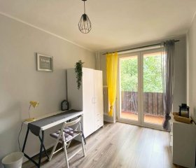 Spacious room