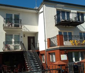Villa Selavi
