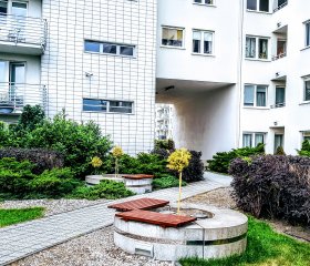 Apartament Marina Primorie z ogródkiem 