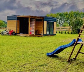 Cisy Resort II - idealny dla gości ze zwierzętami, ogrodzony teren na wyłączność