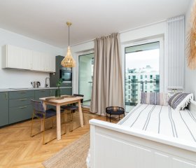 Barbary DeLux Apartments 147A