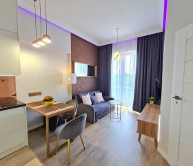 visit baltic - Platan Tower Victoria